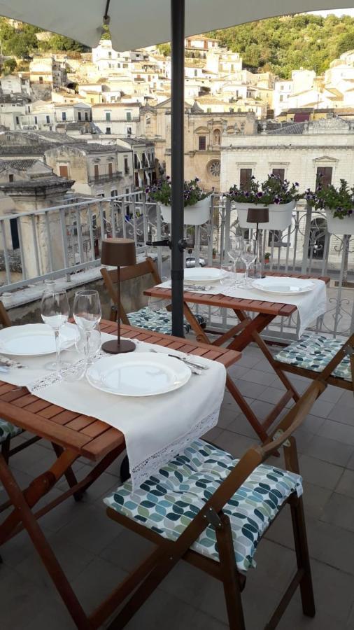 Il Terrazzino Sui Tetti Hotel Modica Bagian luar foto